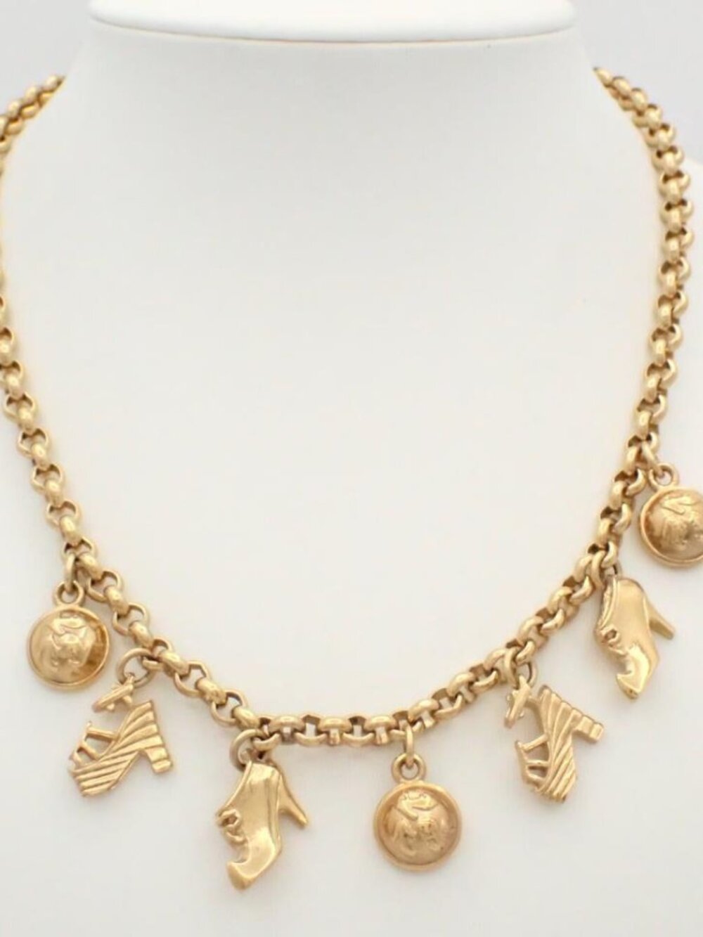 Ferragamo Necklace in Dustbag & Box ~17"